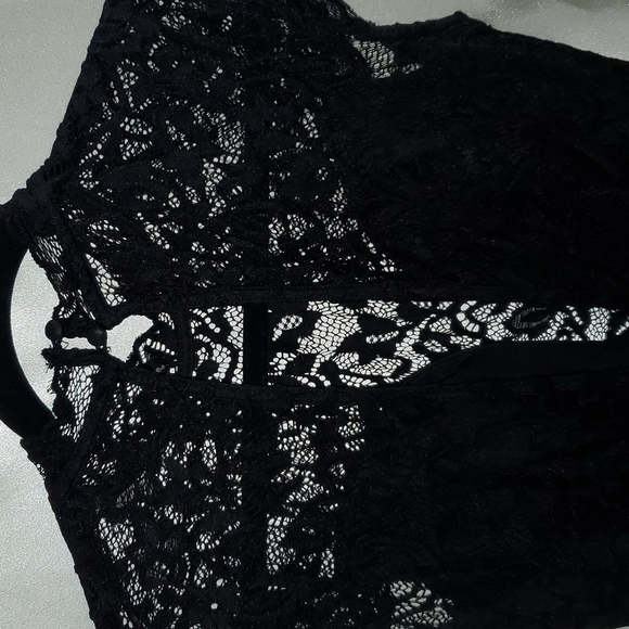 Bebe Mini Black Lace Dress - Picture 5 of 7